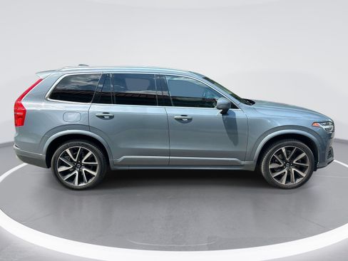 Used 2020 Volvo XC90 T6 Momentum w/ Protection Package Premier AWD/4WD image 10
