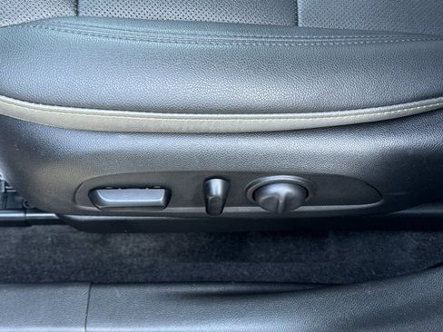 Used 2024 Chevrolet Trax ACTIV w/ Driver Confidence Package image 16