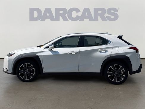 Used 2020 Lexus UX 200 w/ Accessory Package 2 FWD image 4