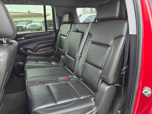 Used 2015 Chevrolet Suburban LT AWD/4WD image 18