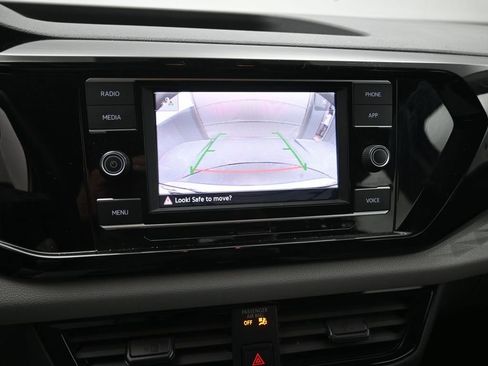 Used 2024 Volkswagen Taos S FWD image 3
