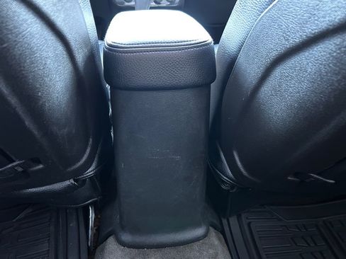 Used 2010 HUMMER H3 AWD/4WD image 37