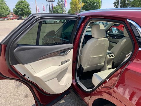 Used 2021 Buick Envision Avenir w/ Technology Package II AWD/4WD image 12