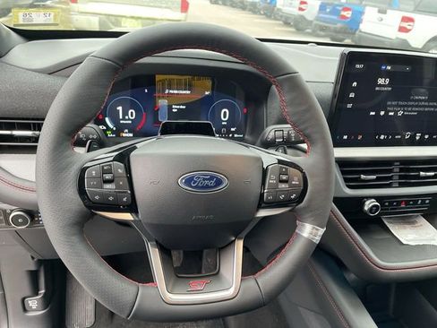 New 2026 Ford Explorer ST w/ Sun And Sound Package image 15