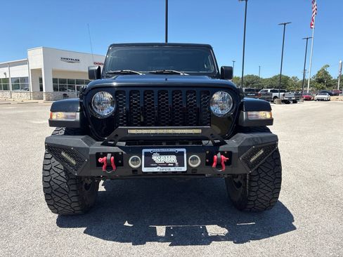 Used 2023 Jeep Gladiator Sport AWD/4WD image 9