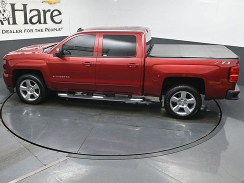 Used 2018 Chevrolet Silverado 1500 LT w/ All Star Edition AWD/4WD image 42
