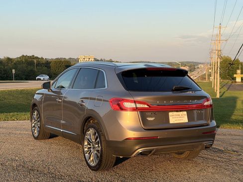 Used 2018 Lincoln MKX Reserve w/ Driver Assistance Package AWD/4WD image 3