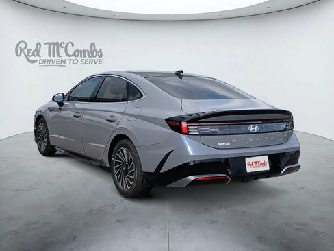 New 2026 Hyundai Sonata SEL FWD image 3