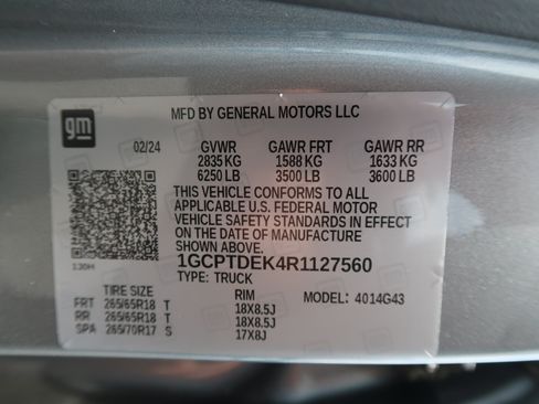 Used 2024 Chevrolet Colorado Z71 w/ Z71 Convenience Package 2 AWD/4WD image 47