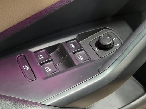 Used 2020 Volkswagen Jetta SEL FWD image 27