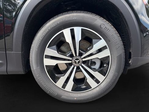 New 2026 Mercedes-Benz GLB 250 4MATIC image 9
