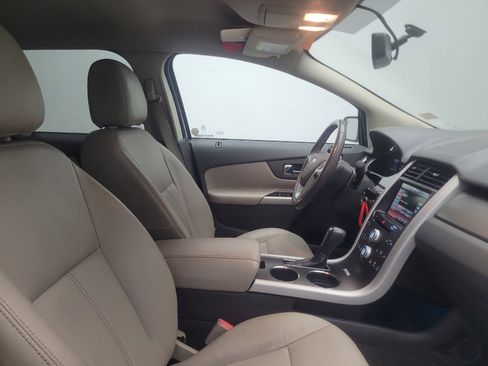 Used 2014 Ford Edge SEL w/ Equipment Group 205A FWD image 21