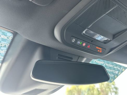 Used 2025 Chevrolet Equinox EV LT w/ Convenience Package FWD image 29