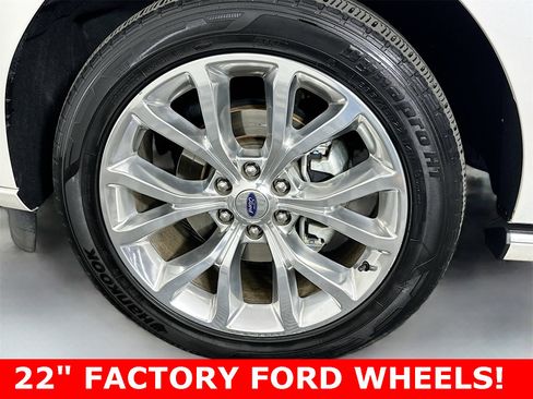 Used 2019 Ford Expedition Platinum image 9