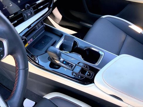 Used 2024 Lexus NX 350 AWD image 16