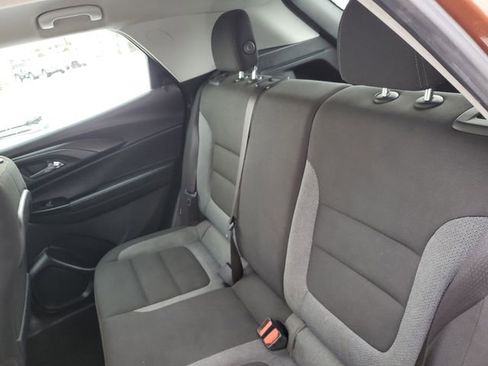 Used 2021 Chevrolet TrailBlazer LS image 26
