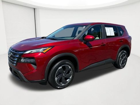 Used 2025 Nissan Rogue SV AWD/4WD image 1