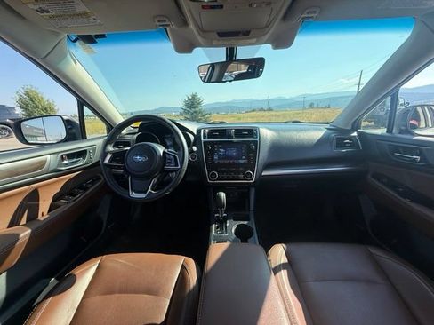 Used 2019 Subaru Outback 2.5i Touring AWD/4WD image 15