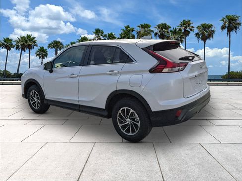 Used 2025 Mitsubishi Eclipse Cross ES image 6