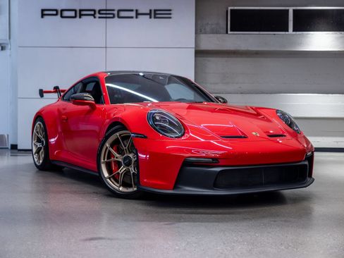 Certified 2024 Porsche 911 GT3 RWD image 10