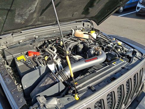 Used 2022 Jeep Gladiator Rubicon w/ LED Lighting Group image 27