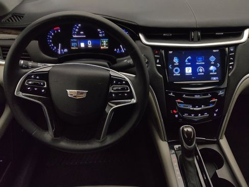 Used 2016 Cadillac XTS Luxury image 22