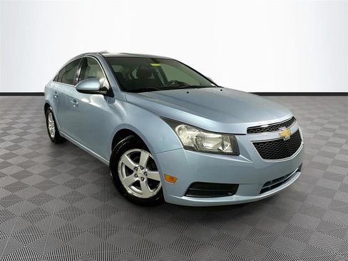 Used 2012 Chevrolet Cruze LT FWD image 1