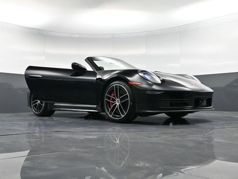 New 2026 Porsche 911 Carrera S image 38