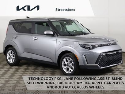 Used 2025 Kia Soul LX w/ LX Technology Package