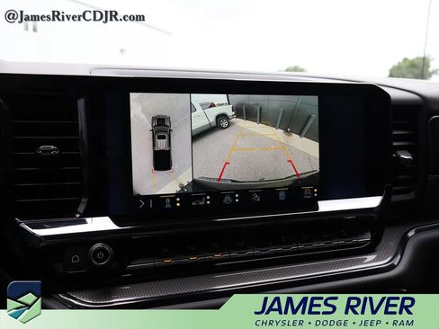 Used 2023 Chevrolet Silverado 1500 ZR2 w/ Technology Package AWD/4WD image 34