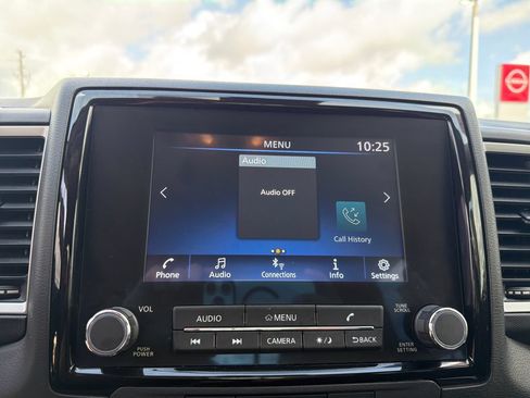 Certified 2024 Nissan Frontier SV w/ SV Convenience Package RWD image 33