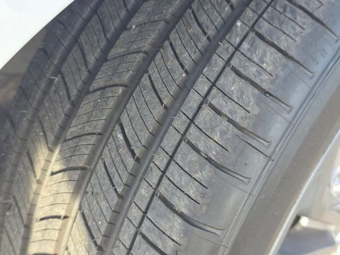 Used 2024 Honda Accord EX image 10