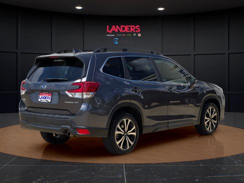 Used 2023 Subaru Forester Limited AWD/4WD image 4