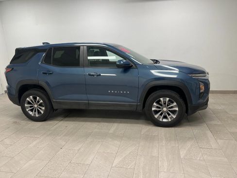 Used 2025 Chevrolet Equinox LT image 9