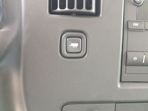 New 2024 GMC Savana 3500 Extended w/ Power Convenience Package image 19