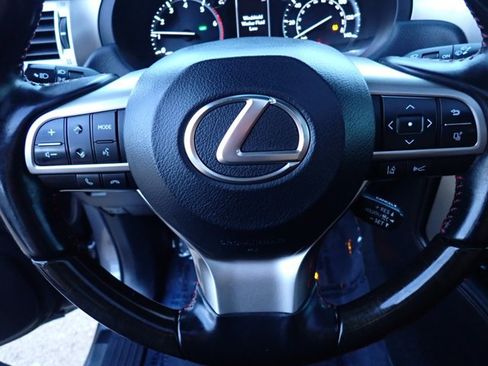 Used 2021 Lexus GX 460 Premium w/ Accessory Package AWD/4WD image 17