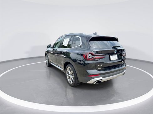 Used 2022 BMW X3 xDrive30i AWD/4WD image 6