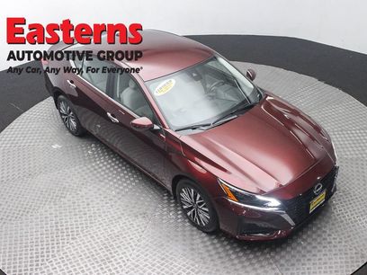 Used 2023 Nissan Altima 2.5 SV