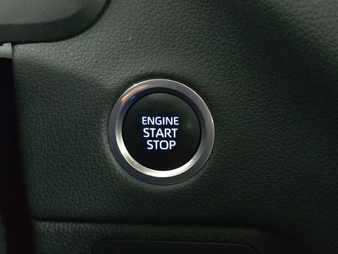 Used 2024 Toyota Tundra Limited AWD/4WD image 20
