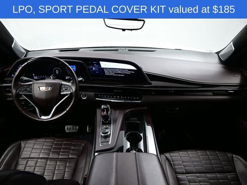 Used 2023 Cadillac Escalade Sport Platinum AWD/4WD image 15