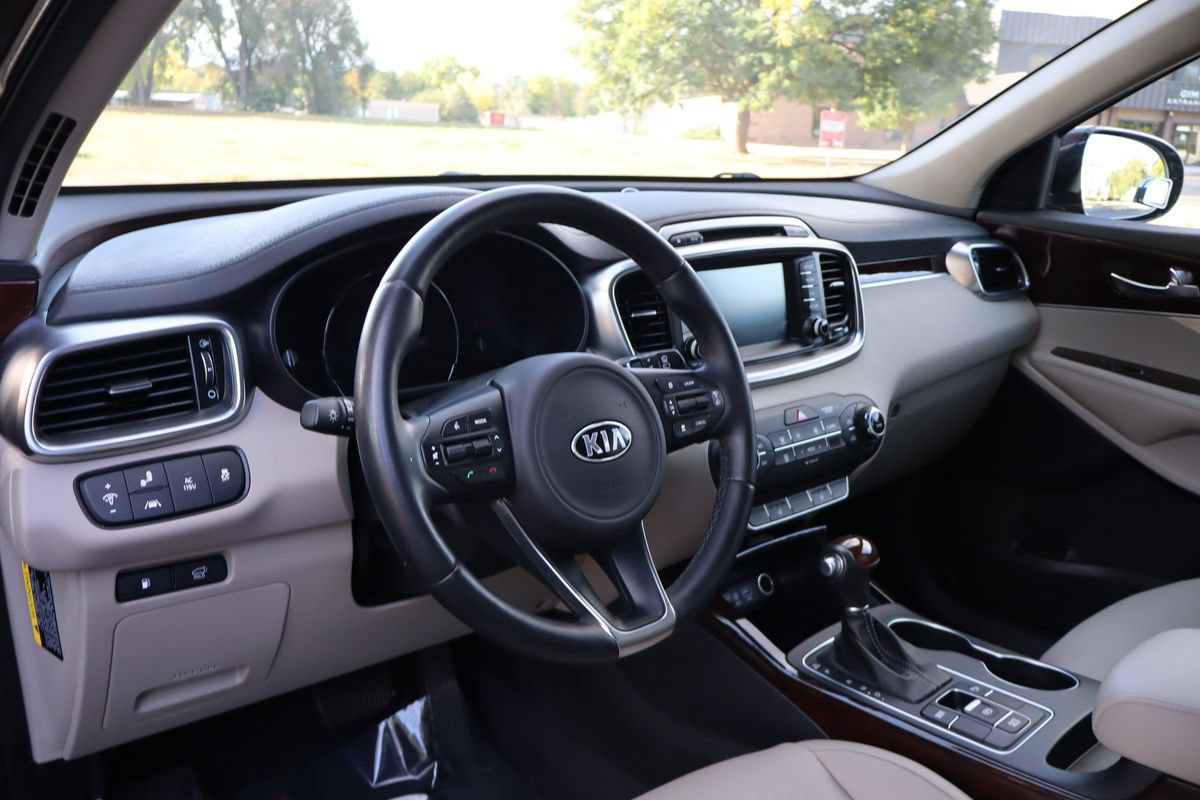 Used 2018 Kia Sorento EX w/ EX Advanced Touring Package FWD image 15