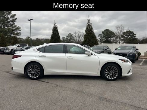 Used 2025 Lexus ES 300h Ultra Luxury image 9