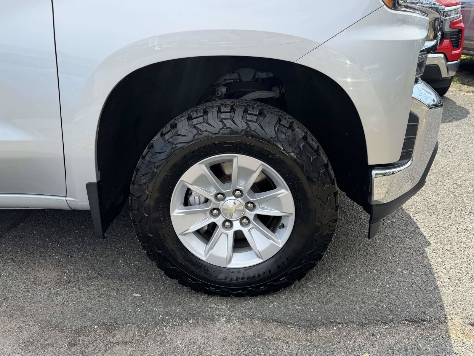 Used 2021 Chevrolet Silverado 1500 LT w/ Bed Protection Package AWD/4WD image 6