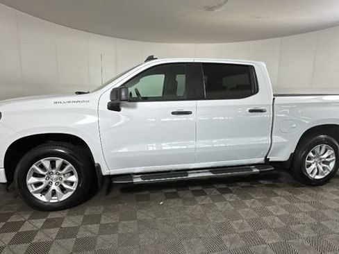 Used 2024 Chevrolet Silverado 1500 Custom AWD/4WD image 5