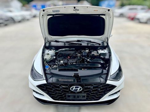 Used 2020 Hyundai Sonata Limited FWD image 17