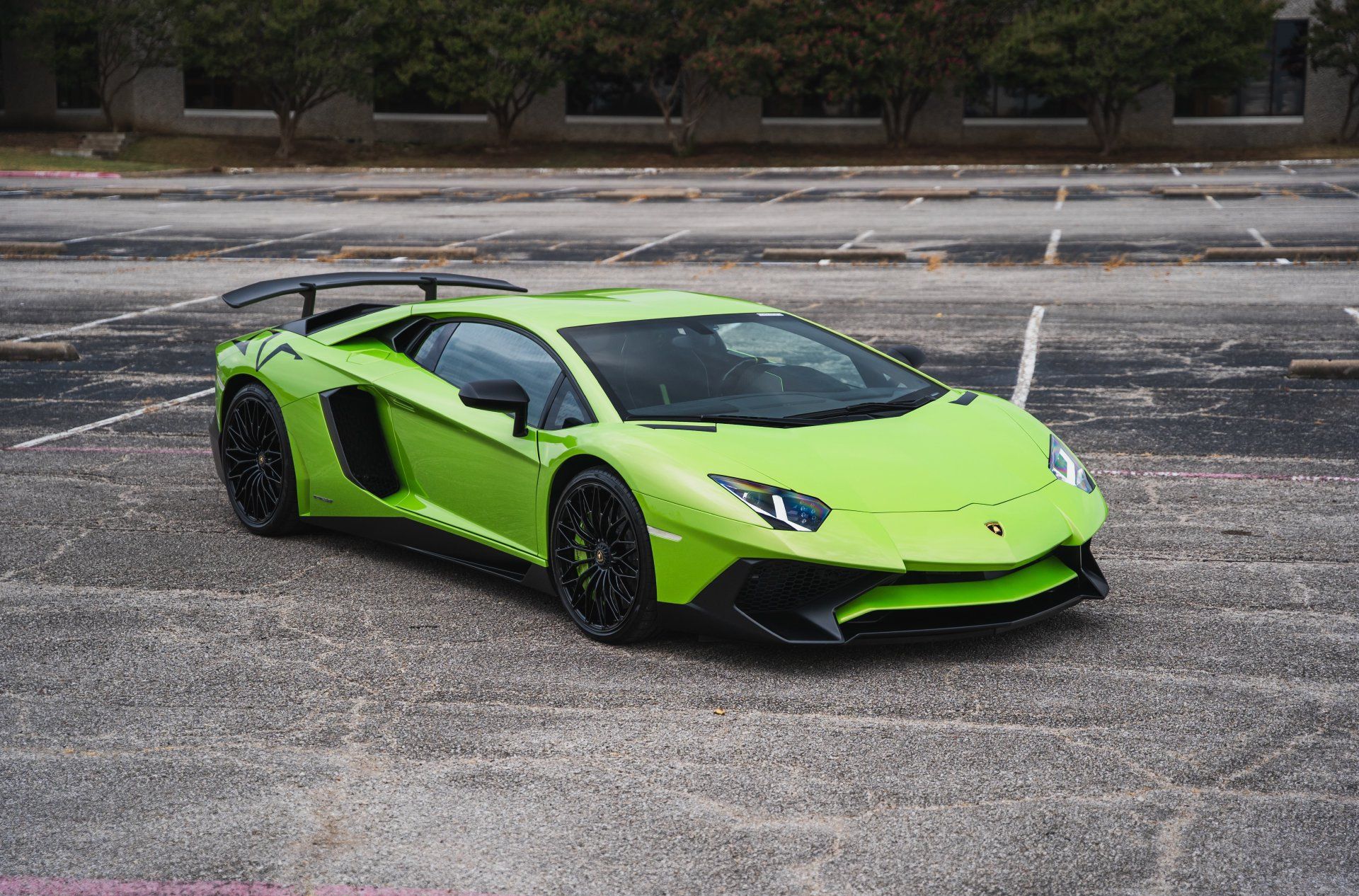 Used 2016 Lamborghini Aventador LP 750-4 Superveloce AWD/4WD image 11