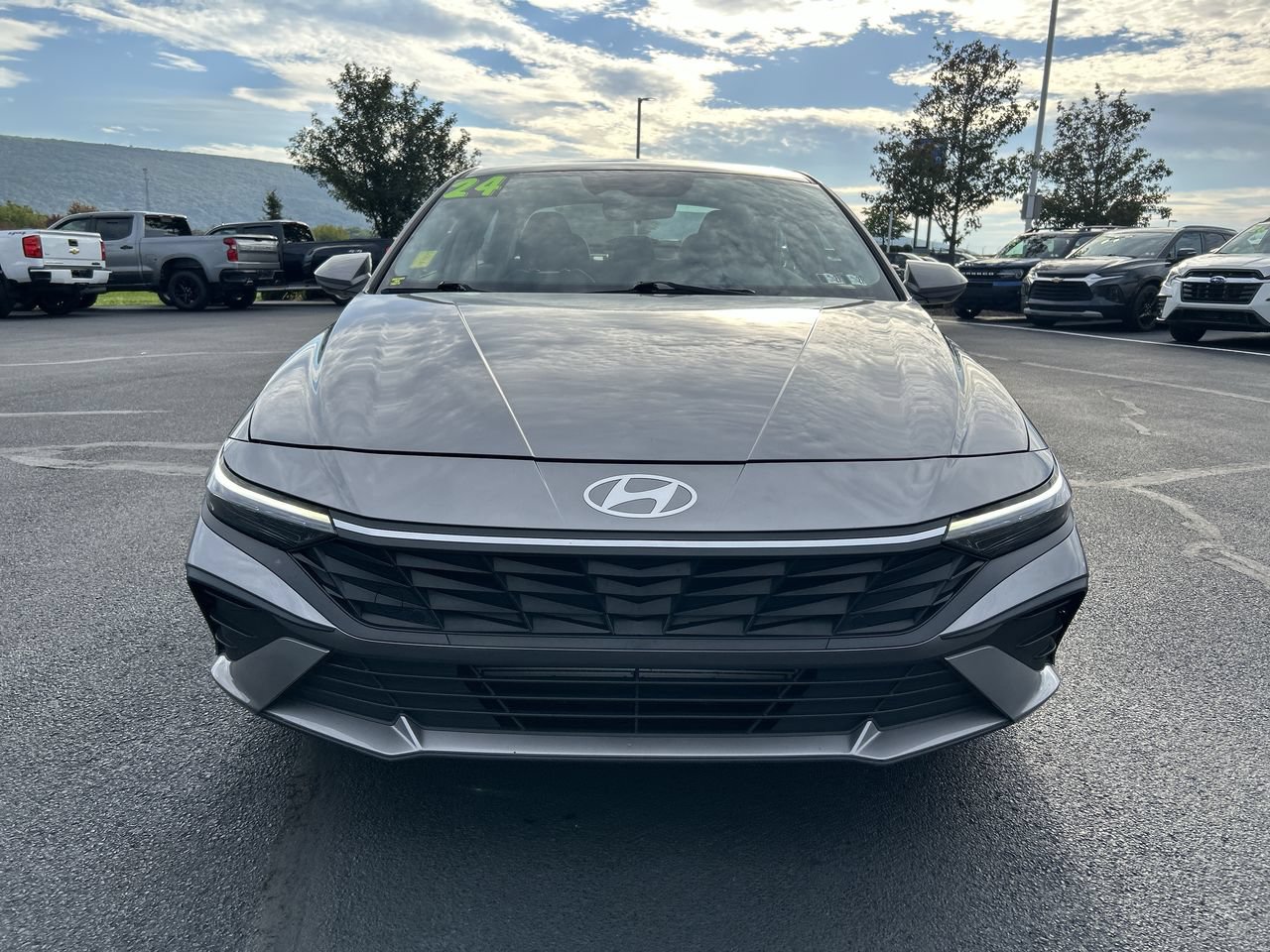 Used 2024 Hyundai Elantra SEL FWD image 11