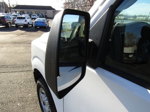 Used 2020 Nissan NV 1500 SV image 29