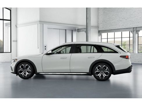 New 2025 Mercedes-Benz E 450 4MATIC All-Terrain Wagon image 33