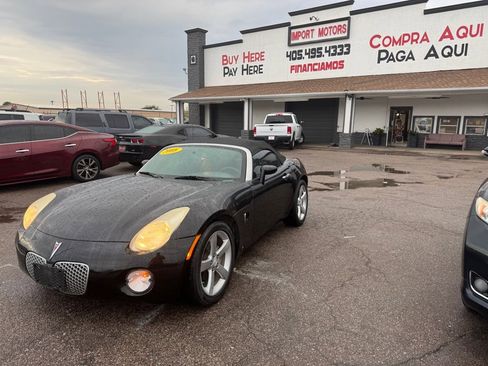 Used 2008 Pontiac Solstice Convertible w/ Preferred Package image 1